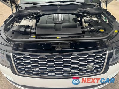 Zdjęcie 8 z 11 samochodu: 2018 LAND ROVER RANGE ROVER SUPERCHARGED VIN:SALGS5RE3JA380542 - miniatura