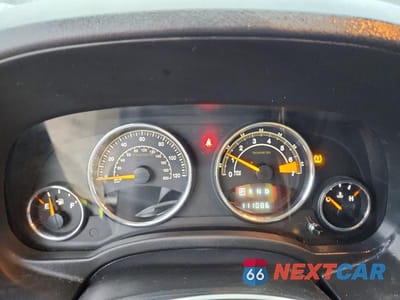 Zdjęcie 9 z 13 samochodu: 2016 JEEP COMPASS LATITUDE VIN:1C4NJCEA2GD715175 - miniatura