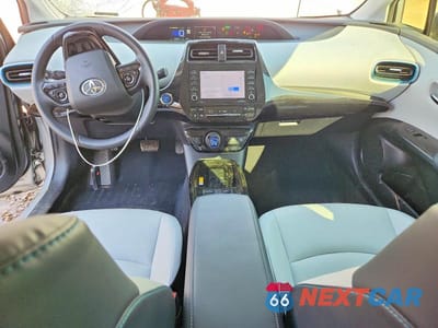 Zdjęcie 8 z 12 samochodu: 2021 TOYOTA PRIUS XLE VIN:JTDKAMFU1M3140022 - miniatura