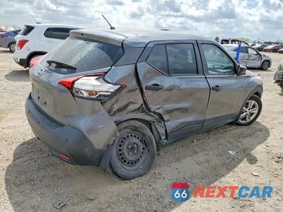 Trzecie zdjęcie samochodu z tyłu: 2020 NISSAN KICKS S VIN:3N1CP5BVXLL561167 - miniatura