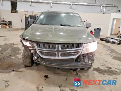 Piąte zdjęcie samochodu w środku: 2017 DODGE JOURNEY SE VIN:3C4PDCAB9HT707486 - miniatura