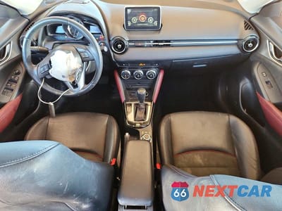 Zdjęcie 8 z 13 samochodu: 2016 MAZDA CX-3 GRAND TOURING VIN:JM1DKBD76G0111645 - miniatura
