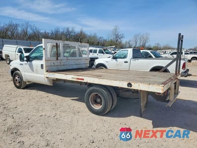 Drugie zdjęcie samochodu z przodu: 2002 FORD F350 SUPER DUTY FLATBED TRUCK VIN:1FDWF36S92EA29503 - miniatura