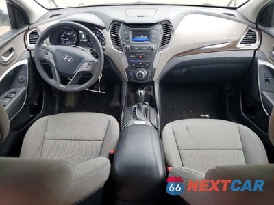 Zdjęcie 8 z 12 samochodu: 2017 HYUNDAI SANTA FE SPORT 2.4L VIN:5XYZTDLB1HG395234 - miniatura