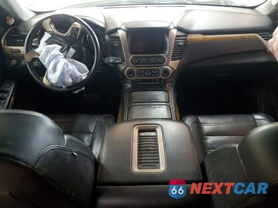 Zdjęcie 8 z 12 samochodu: 2017 GMC YUKON DENALI VIN:1GKS2CKJ6HR289732 - miniatura