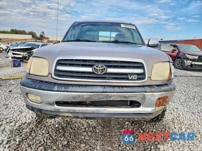 Piąte zdjęcie samochodu w środku: 2001 TOYOTA TUNDRA SR5 VIN:5TBRT34161S148406 - miniatura