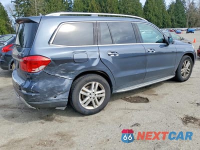 Trzecie zdjęcie samochodu z tyłu: 2015 MERCEDES-BENZ GL 350 BLUETEC VIN:4JGDF2EEXFA484953 - miniatura
