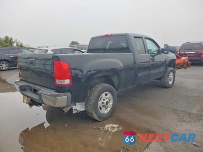 Trzecie zdjęcie samochodu z tyłu: 2011 GMC SIERRA K2500 SLE VIN:1GT220CG6BZ171006 - miniatura