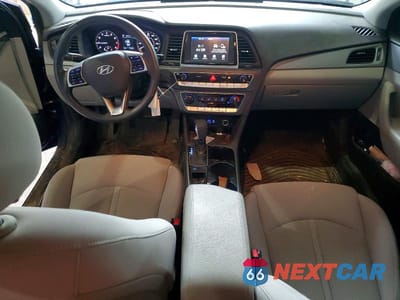 Zdjęcie 8 z 11 samochodu: 2019 HYUNDAI SONATA SE VIN:5NPE24AF8KH798506 - miniatura