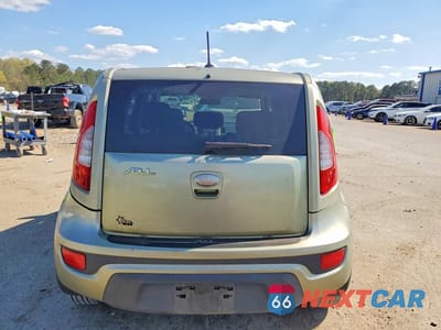 Zdjęcie 6 z 11 samochodu: 2013 KIA SOUL + VIN:KNDJT2A65D7603968 - miniatura