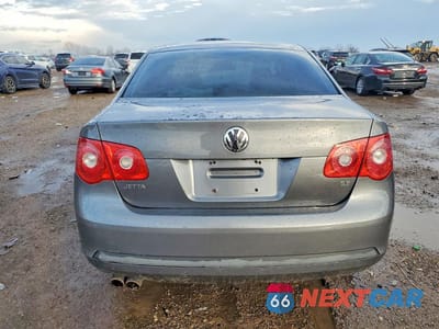 Zdjęcie 6 z 11 samochodu: 2006 VOLKSWAGEN JETTA 2.5 VIN:3VWRF71K16M818676 - miniatura