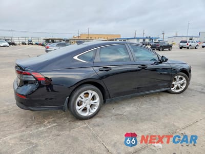 Trzecie zdjęcie samochodu z tyłu: 2024 HONDA ACCORD LX VIN:1HGCY1F26RA036661 - miniatura