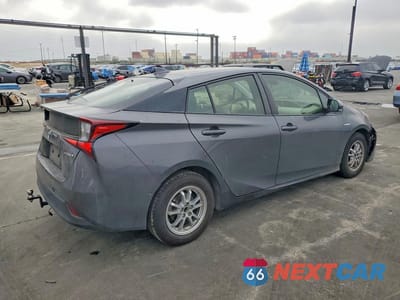 Trzecie zdjęcie samochodu z tyłu: 2020 TOYOTA PRIUS LE VIN:JTDKARFU6L3109831 - miniatura