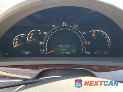 Zdjęcie 9 z 13 samochodu: 2005 MERCEDES-BENZ S 500 4MATIC VIN:WDBNG84J25A457783 - miniatura