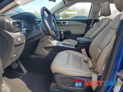 Zdjęcie 7 z 13 samochodu: 2020 FORD EXPLORER XLT VIN:1FMSK8DH5LGA11696 - miniatura