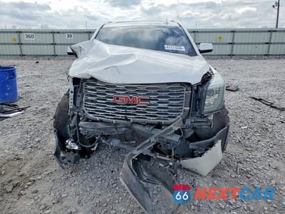 Piąte zdjęcie samochodu w środku: 2019 GMC YUKON DENALI VIN:1GKS1CKJ2KR136033 - miniatura
