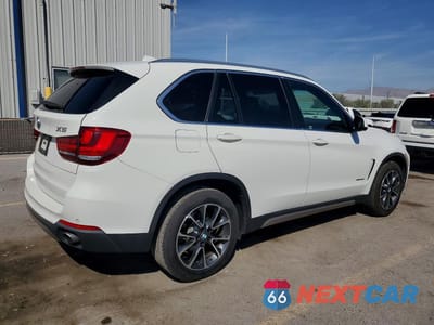 Trzecie zdjęcie samochodu z tyłu: 2017 BMW X5 SDRIVE35I VIN:5UXKR2C39H0W43697 - miniatura