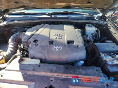 Zdjęcie 12 z 13 samochodu: 2005 TOYOTA 4RUNNER SR5 VIN:JTEBU14R458040792 - miniatura