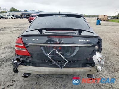 Zdjęcie 6 z 11 samochodu: 2003 MERCEDES-BENZ E 500 VIN:WDBUF70J63A202467 - miniatura
