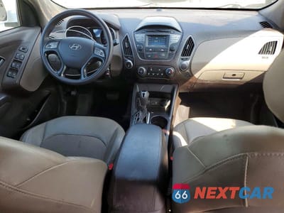 Zdjęcie 8 z 12 samochodu: 2015 HYUNDAI TUCSON GLS VIN:KM8JTCAF2FU073299 - miniatura