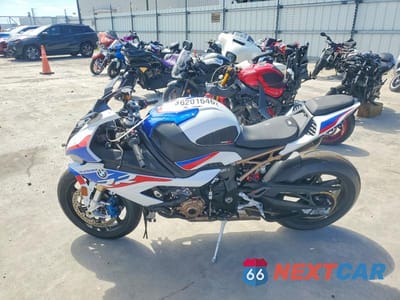 Trzecie zdjęcie samochodu z tyłu: 2022 BMW S 1000 RR VIN:WB10E2304N6F48189 - miniatura