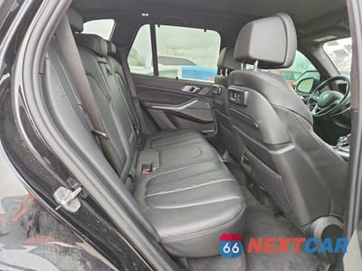 Zdjęcie 11 z 12 samochodu: 2021 BMW X5 XDRIVE45E VIN:5UXTA6C05M9F32422 - miniatura