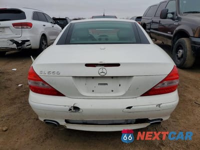 Zdjęcie 6 z 11 samochodu: 2007 MERCEDES-BENZ SL 550 VIN:WDBSK71FX7F129349 - miniatura