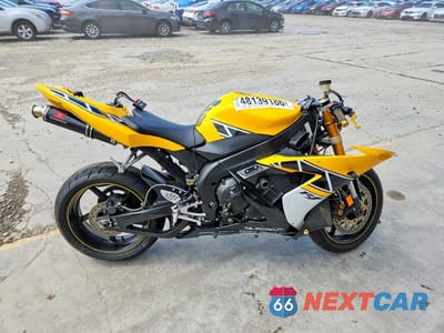 2006 YAMAHA YZFR1 JYARN15E06A007094 - główne zdjęcie licytacji z USA - miniatura