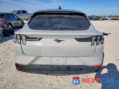 Zdjęcie 6 z 14 samochodu: 2022 FORD MUSTANG MACH-E PREMIUM VIN:3FMTK3R79NMA15587 - miniatura