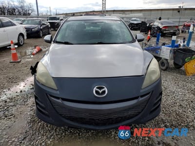 Piąte zdjęcie samochodu w środku: 2011 MAZDA 3 S VIN:JM1BL1W59B1368974 - miniatura