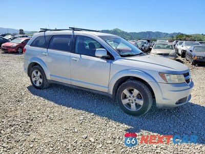 Czwarte zdjęcie samochodu z boku: 2010 DODGE JOURNEY SXT VIN:3D4PG5FV5AT202205 - miniatura