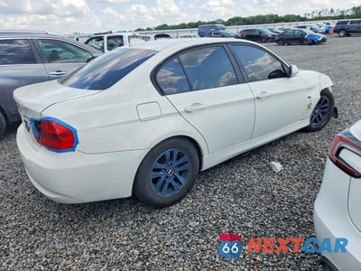 Trzecie zdjęcie samochodu z tyłu: 2006 BMW 325 I AUTOMATIC VIN:WBAVB17506NK33652 - miniatura