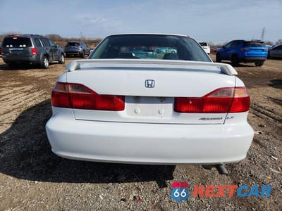 Zdjęcie 6 z 12 samochodu: 1999 HONDA ACCORD LX VIN:1HGCG5544XA142794 - miniatura