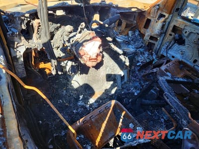 Zdjęcie 8 z 12 samochodu: 2023 GMC SAVANA BOX TRUCK VIN:7GZ37TC76PN003889 - miniatura