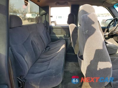 Zdjęcie 10 z 13 samochodu: 2000 GMC NEW SIERRA K1500 VIN:1GTEK19TXYE108434 - miniatura