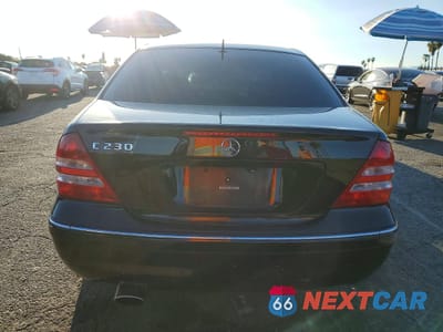 Zdjęcie 6 z 12 samochodu: 2006 MERCEDES-BENZ C 230 VIN:WDBRF52H26F833759 - miniatura