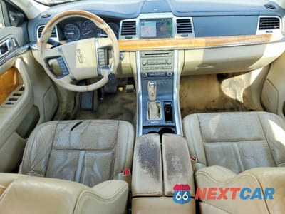 Zdjęcie 8 z 12 samochodu: 2011 LINCOLN MKS VIN:1LNHL9DR6BG611292 - miniatura