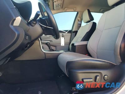 Zdjęcie 7 z 12 samochodu: 2017 TOYOTA CAMRY SE VIN:4T1BF1FKXHU368188 - miniatura