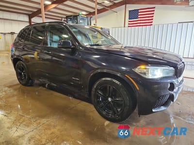 Czwarte zdjęcie samochodu z boku: 2018 BMW X5 XDRIVE35I VIN:5UXKR0C53J0X88990 - miniatura