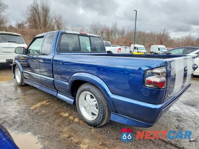 Drugie zdjęcie samochodu z przodu: 2003 CHEVROLET S TRUCK S10 VIN:1GCCS19X538231804 - miniatura