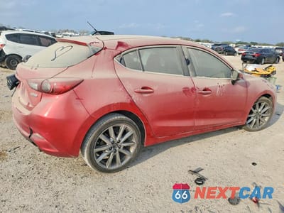 Trzecie zdjęcie samochodu z tyłu: 2018 MAZDA 3 TOURING VIN:3MZBN1L39JM209500 - miniatura