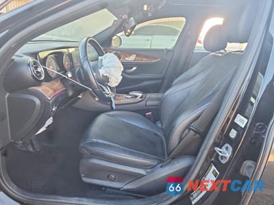 Zdjęcie 7 z 12 samochodu: 2019 MERCEDES-BENZ E 300 VIN:WDDZF4JB5KA563450 - miniatura