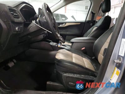 Zdjęcie 7 z 12 samochodu: 2022 FORD ESCAPE TITANIUM VIN:1FMCU9J92NUA22662 - miniatura