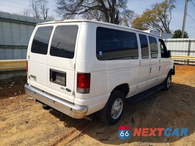 Czwarte zdjęcie samochodu z boku: 2009 FORD ECONOLINE E350 SUPER DUTY WAGON VIN:1FBNE31L59DA59024 - miniatura