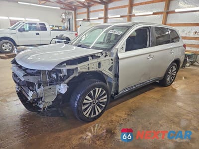 2020 MITSUBISHI OUTLANDER ES JA4AD2A32LZ048896 - główne zdjęcie licytacji z USA - miniatura