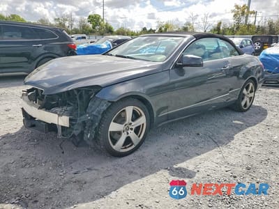 2013 MERCEDES-BENZ E 350 WDDKK5KF9DF183487 - główne zdjęcie licytacji z USA - miniatura