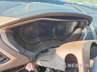 Zdjęcie 9 z 11 samochodu: 2014 LINCOLN MKZ VIN:3LN6L2GK8ER806711 - miniatura