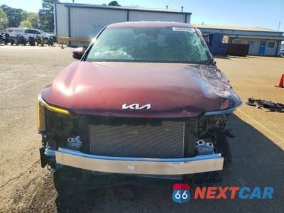 Piąte zdjęcie samochodu w środku: 2025 KIA SORENTO LX VIN:5XYRG4JC0SG399279 - miniatura