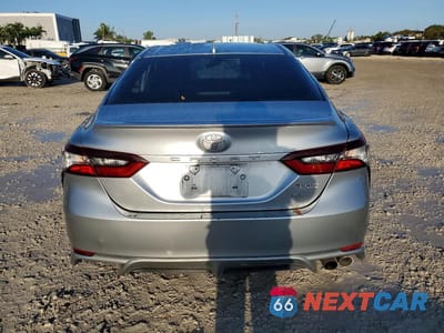 Zdjęcie 6 z 11 samochodu: 2022 TOYOTA CAMRY SE VIN:4T1G11AKXNU620657 - miniatura