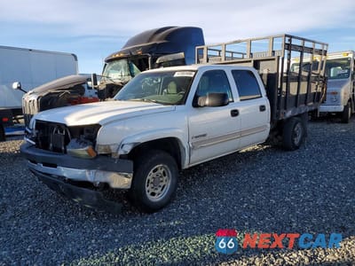 2004 CHEVROLET SILVERADO 2500 FLATBED TRUCK 1GCHK23G84F158669 - główne zdjęcie licytacji z USA - miniatura